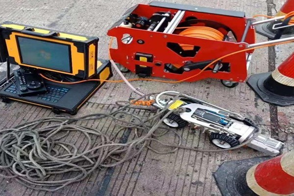 南岸CCTV管道检测机器人