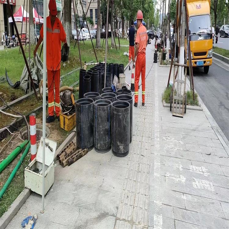 南岸管道短管置换修复